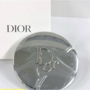 NIB Authetic Dior Shiny Silver Mirror